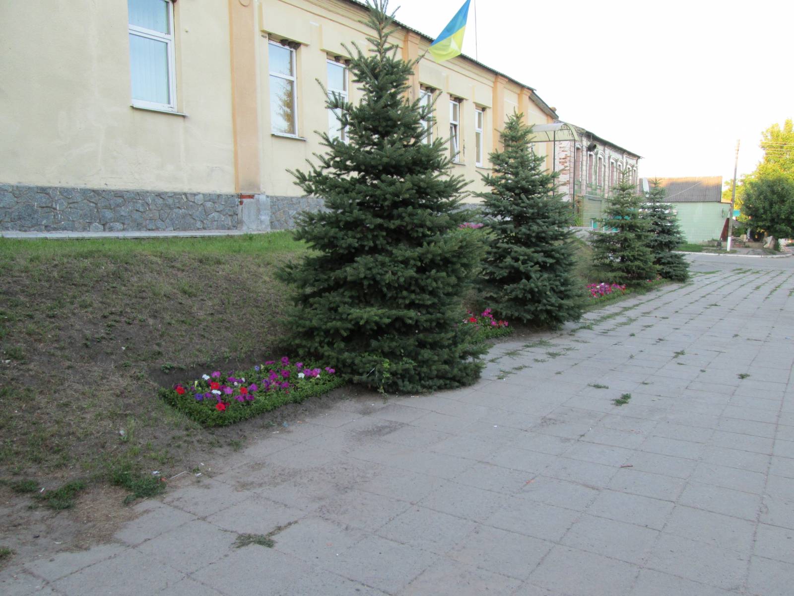 Благоустрій селища Коломак — 2015